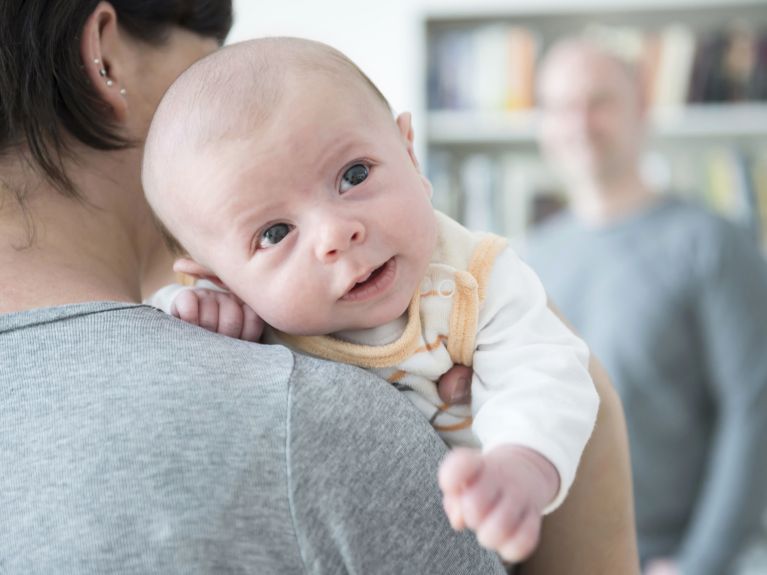 Nombres: Los padres pueden elegir entre más de 500.000 nombres para su bebé.