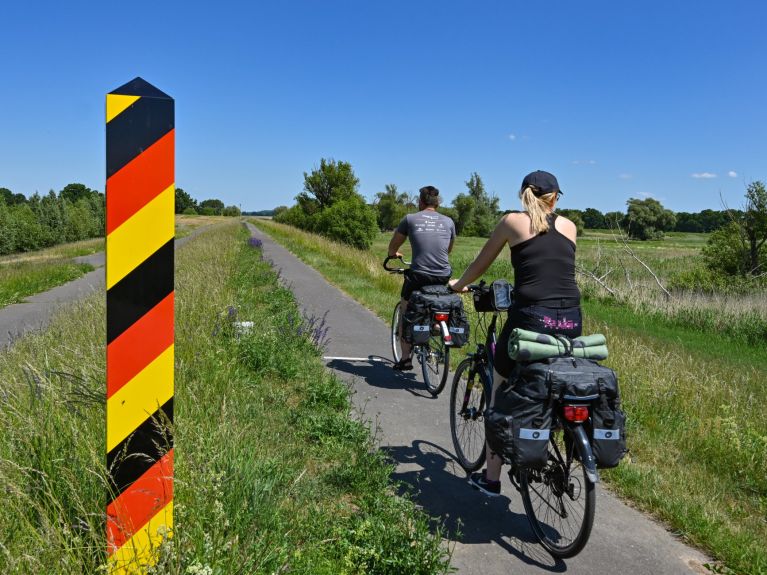 Grenzerfahrung auf dem Rad: der Oder-Neiße-Radweg  