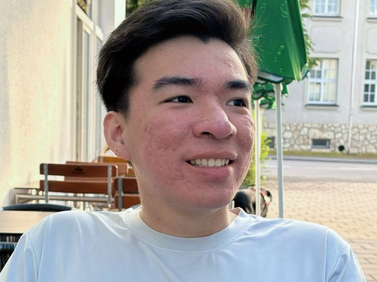 Ho aus Vietnam ist glücklich mit seiner Entscheidung. 