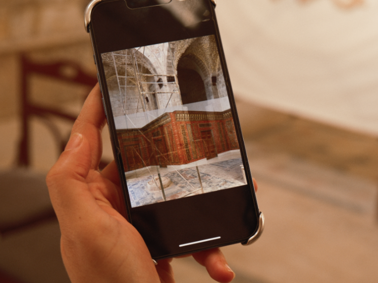 كانت الغرفة الحلبية تقع في السابق في بهو بيت وكيل.