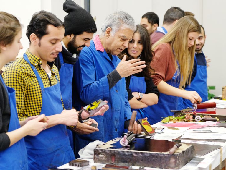 Öğrenime hazırlık sınıfında (Studienkolleg): İlticadan sonra yeni bir gelecek şansı