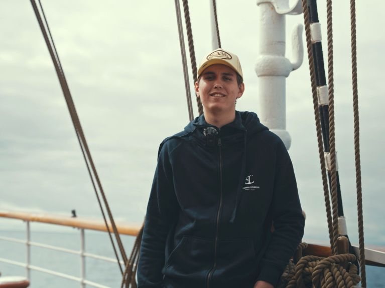 Uczestnik szkolenia żeglarskiego Thomas, 22 l., pochodzi z Norwegii.