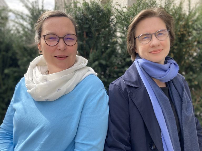 Larissa Bothe (left) and Liane Czeremin Larissa Bothe (left) and Liane Czeremin