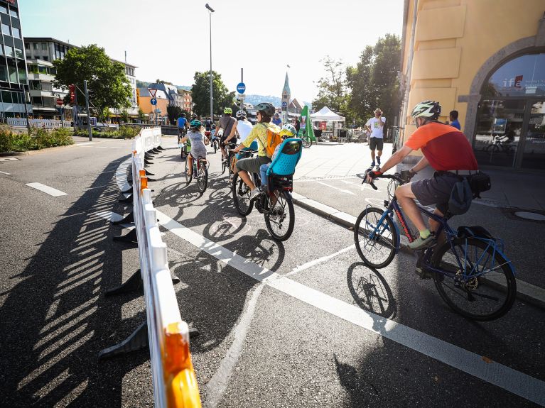 No solo en la capital: Carril bici pop-up en Stuttgart