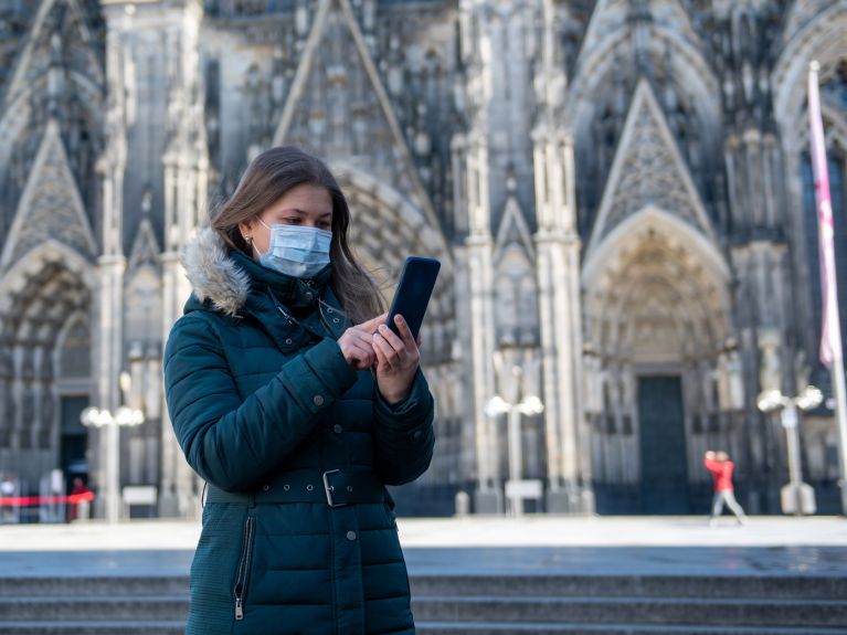 Lo que los usuarios de Internet quieren saber acerca del coronavirus y Alemania. Lo que los usuarios de Internet quieren saber acerca del coronavirus y Alemania.