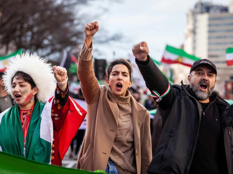 2023 年 1 月在伊朗举行的抗议游行 