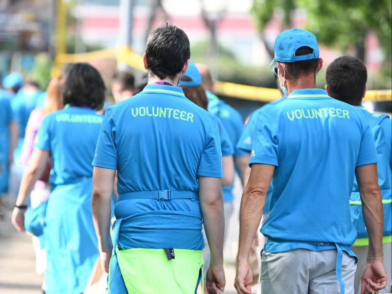 Volunteers are indispensable in sport 