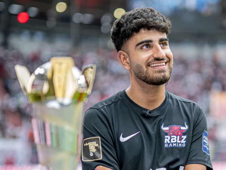 Vor Turnieren trainiert Umut Gültekin mehrere Stunden täglich. Vor Turnieren trainiert Umut Gültekin mehrere Stunden täglich.