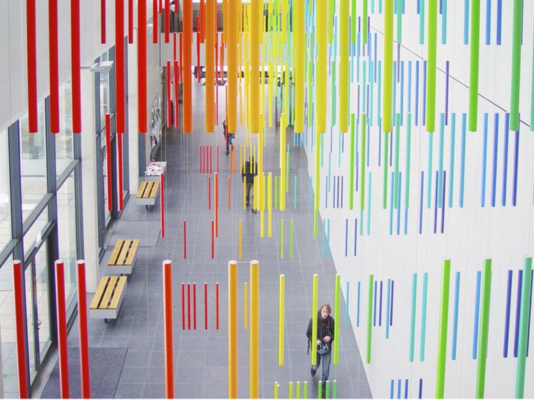 « Symphonie spectrale des éléments » à l’université technique de Dresde « Symphonie spectrale des éléments » à l’université technique de Dresde