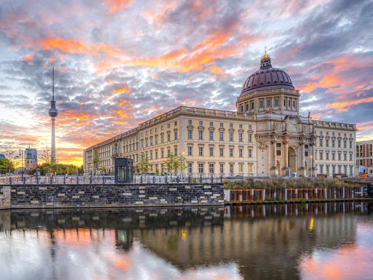     Muzeum i platforma współpracy międzynarodowej: Forum Humboldtów w Berlinie 