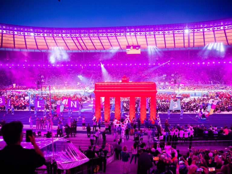 Ceremonia de inauguración de los Special Olympics en el Estadio Olímpico de Berlín 