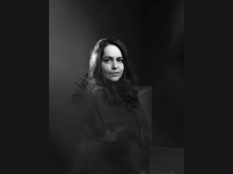 Shabnam Shabany: “Kim olduğuma ve kendimi hangi ülkeye ait hissettiğime ben karar veririm.” 