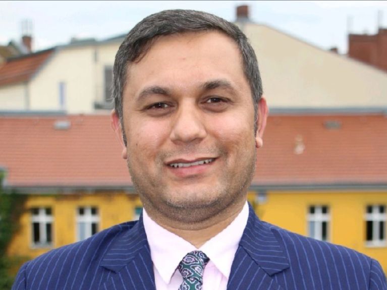 Zia Ferozpur z Afganistanu Zia Ferozpur z Afganistanu