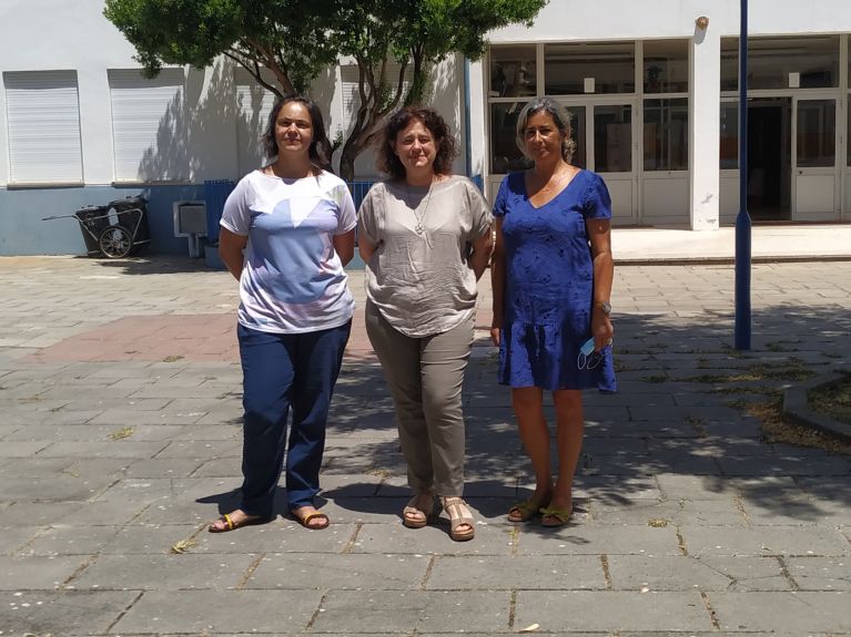 Goreti Franzky (au centre) avec ses collègues Ana Couto (à g.) et Cristina Faísca (à dr.). Goreti Franzky (au centre) avec ses collègues Ana Couto (à g.) et Cristina Faísca (à dr.).