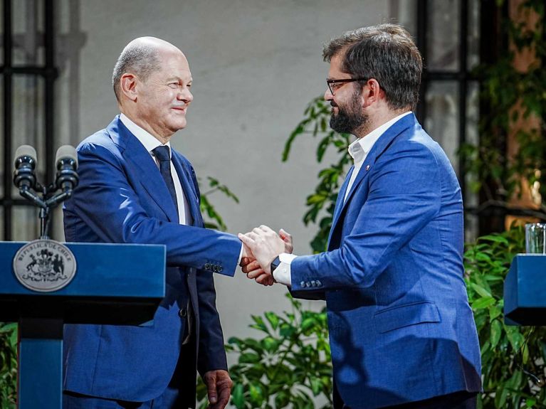 O chanceler federal Olaf Scholz encontrou-se com o presidente chileno Gabriel Boric em janeiro 