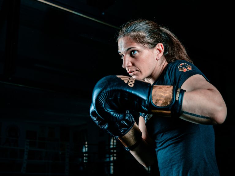 A boxeadora Nadine Apetz 