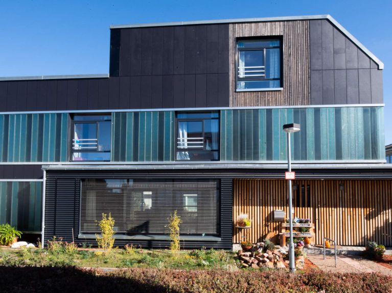 All the building materials in the recycling house can be reused.