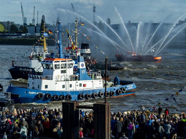 The Hamburg harbour festival attracts millions of people.