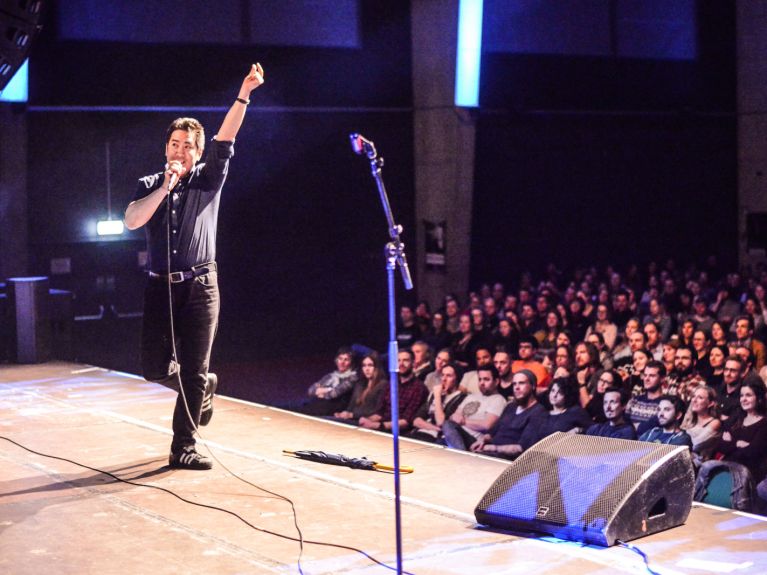 Beim Science Slam geht es darum, Forschung mit Spaß zu vermitteln. 