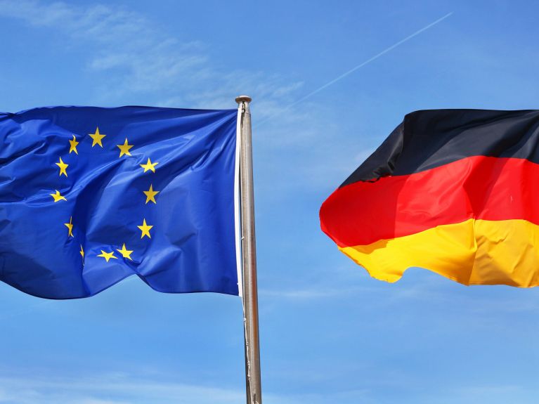 Vermittelnde Rolle: Deutschland übernimmt die EU-Ratspräsidentschaft. Vermittelnde Rolle: Deutschland übernimmt die EU-Ratspräsidentschaft.