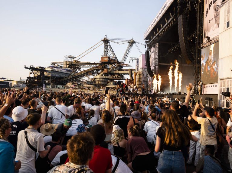 Le <i>Splash-Festival</i>, sur le site d’une ancienne mine à ciel ouvert. 