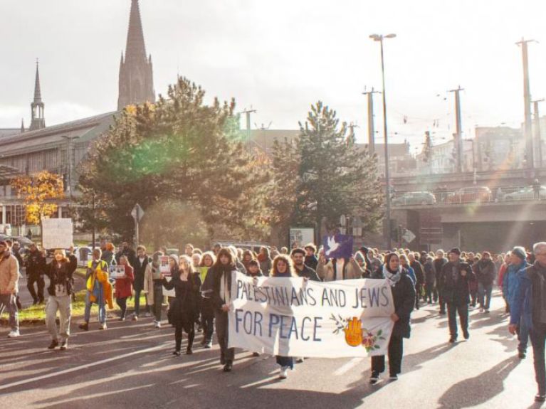 تظاهرة من أجل السلام في كولونيا