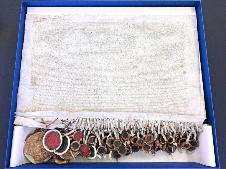 Die Urkunde, die den Frieden von Melnosee besiegelte und 1422 die Grenzen Preußens festlegte 