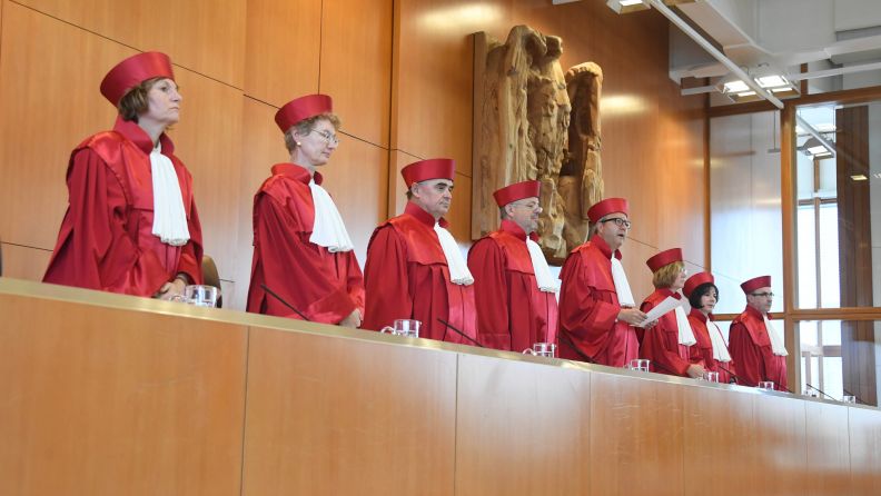 El Tribunal Constitucional Federal delibera.