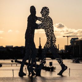 Molecule Man Berlin Molecule Man Berlin