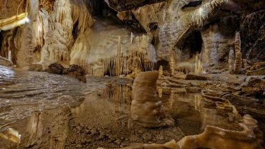 Ein echter Hingucker: Die Atta-Höhle im Sauerland 