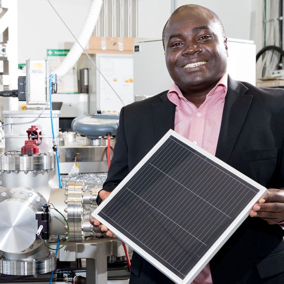 Experte für "grünen" Wasserstoff: der Physiker Solomon Nwabueze Agbo.
