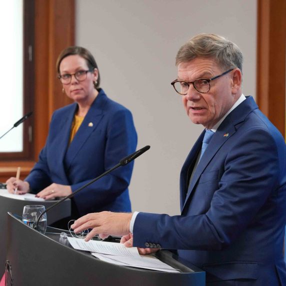 Johann Wadephul und Maria Malmer Stenergard