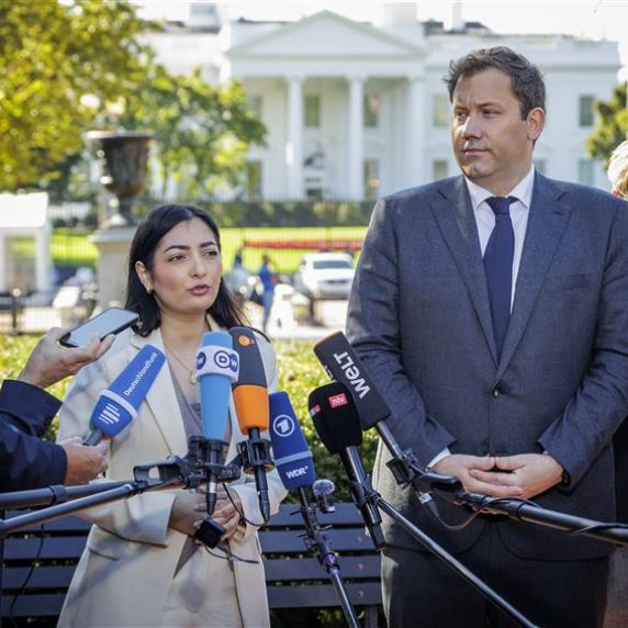 Entwicklungsministerin Reem Alabali Radovan und Finanzminister Lars Klingbeil in Washington