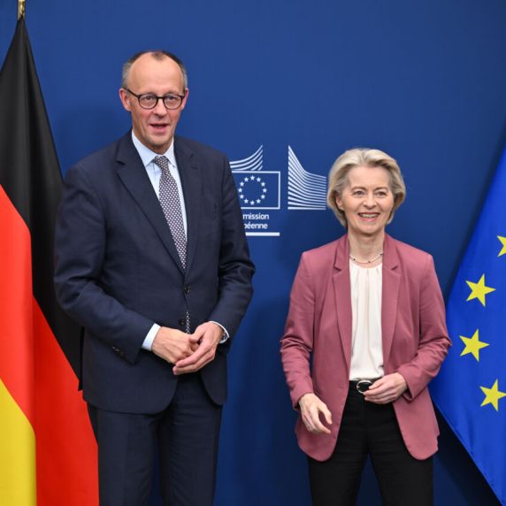 Bundeskanzler Merz und EU-Kommissionspräsidentin von der Leyen 