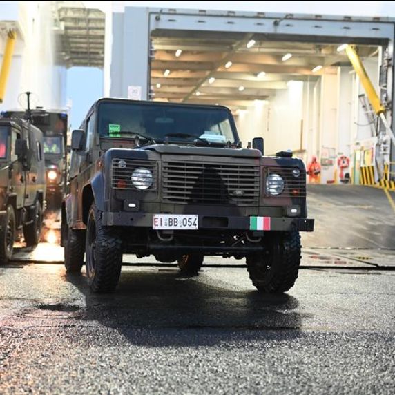 Italienische Kampfverbände kommen zur Nato-Übung „Steadfast Dart 26“ in Deutschland an.