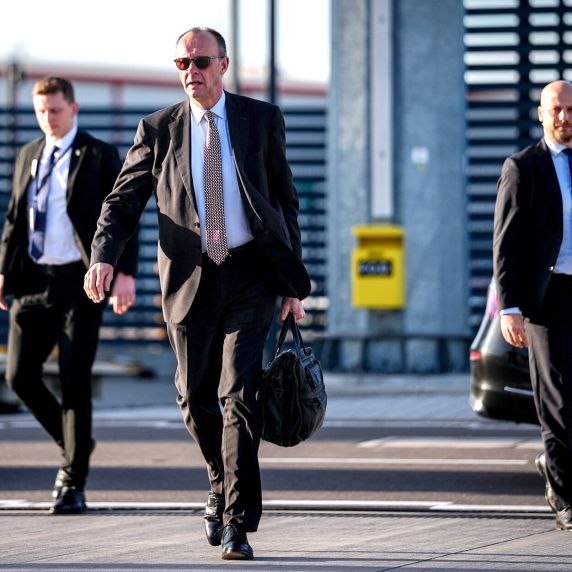 Bundeskanzler Merz reist in die USA