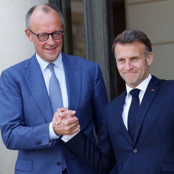 Bundeskanzler Friedrich Merz und Frankreichs Staatspräsident Emmanuel Macron bei einem Treffen in Paris im April 2026