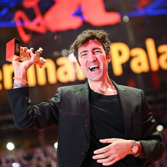 Ilker Çatak, Regisseur des Films „Gelbe Briefe“