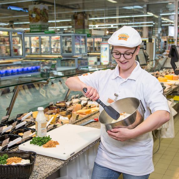 Auch in Russland legt Globus Wert auf praxisnahe Ausbildung.