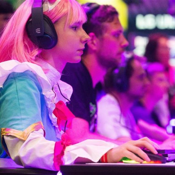 Viele „Cosplayer“ kommen verkleidet zur Gamescom (Archivbild).  