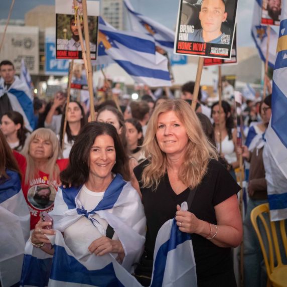 Tel Aviv: Freude über die geglückte Geiselübergabe