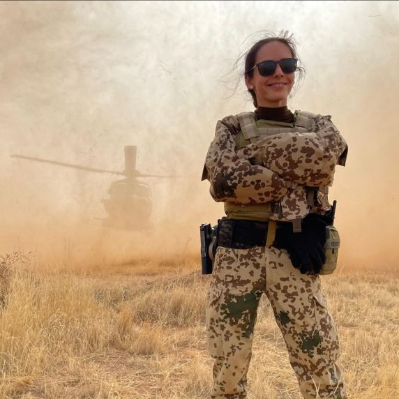 Truppenärztin Alexandra Dejonckheere in Mali 