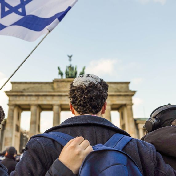 Teilnehmende des Europäischen Jüdischen Jugendkongresses 2024