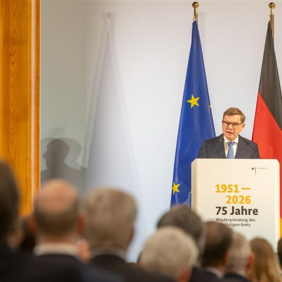 Der deutsche Außenminister Johann Wadephul hält eine Rede auf der Jubiläumsveranstaltung "75 Jahre Wiedergründung des Auswärtigen Amts"