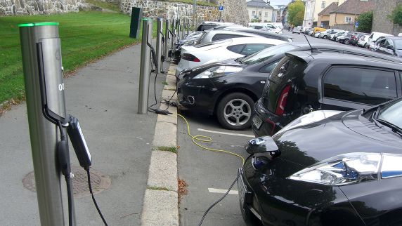 Paradies für E-Autos: In Norwegen gibt es Ladestationen allerorten. 