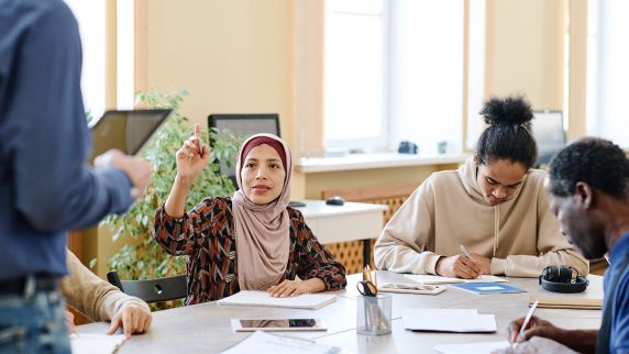Flüchtlinge lernen Deutsch