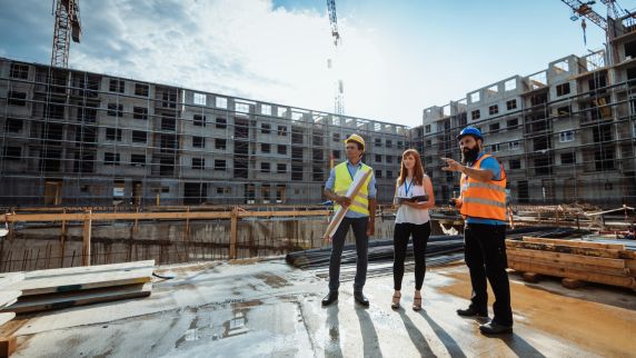 In der deutschen Bauindustrie arbeiten 2,6 Millionen Menschen. 