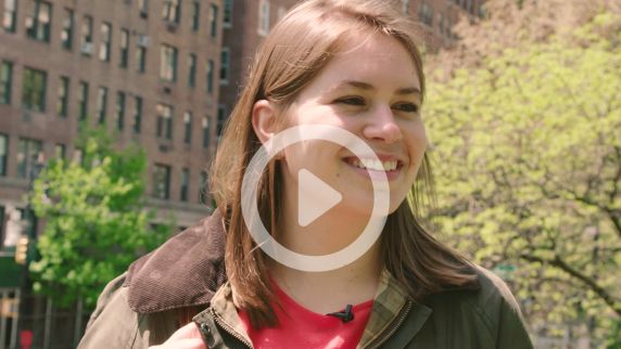 Brittney zeigt uns Orte mit deutschem Hintergrund in New York