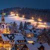 Weihnachten im Erzgebirge: An vielen Orten erinnern Bergparaden an die Bergbaukultur der Region.