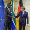 Bundesaußenminister Johann Wadephul und der südafrikanische Außenminister Ronald Ozzy Lamola in Berlin